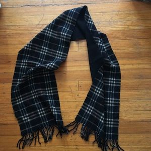 Burberry black cashmere plaid scarf